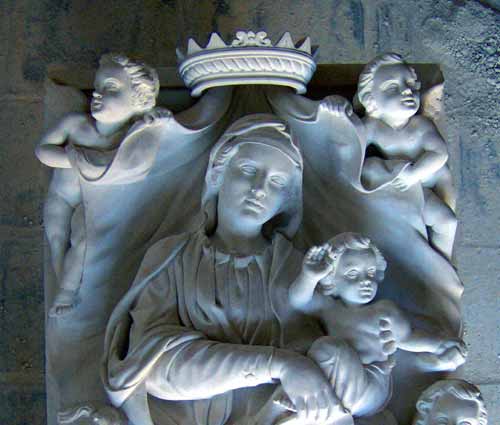 Arte scultura:: Madonna con Bambino in pietra leccese